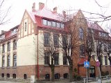 Bijusi Rīgas Sarkandaugavas sākumskola 2008.gadā ziemā