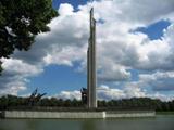 Памятник Освободителям в парке Победы