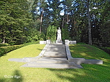 Piemineklis Zigfrīdam Anna Meierovicam Meža kapos, 09.09.2011.