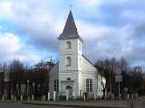 Vecmīlgrāvja Baltā luterāņu baznīca<br>Foto: J. Sedols